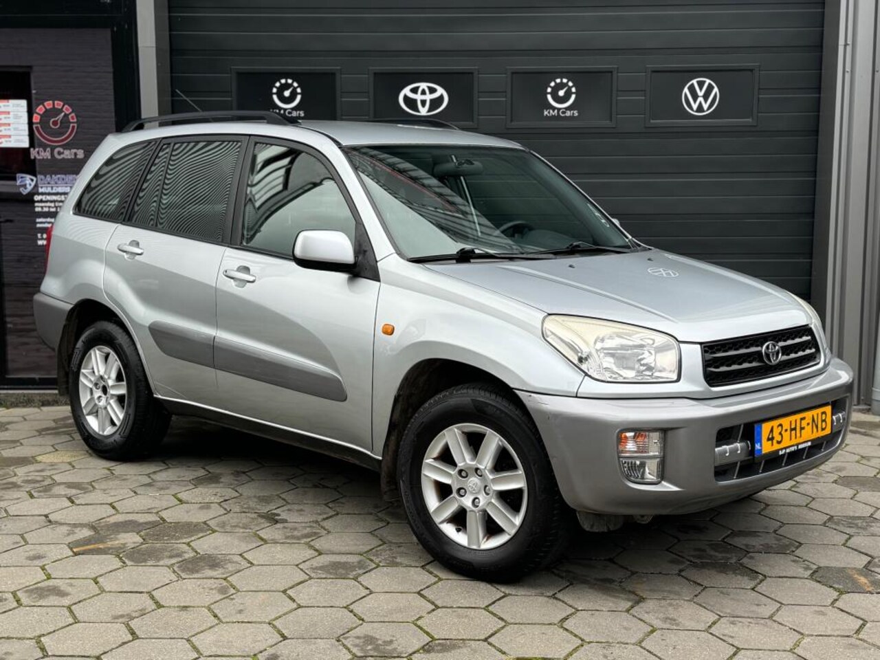 Toyota RAV4 - 1.8-16V VVT-i Luna - 1e Eigenaar - Airco - Trekhaak - - AutoWereld.nl