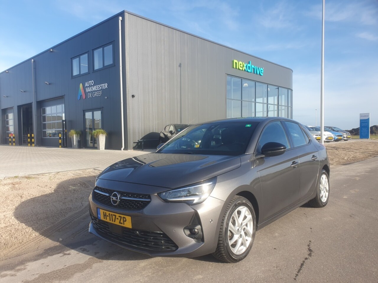 Opel Corsa - 1.2 100 pk Automaat GS Line / LED /Camera - AutoWereld.nl