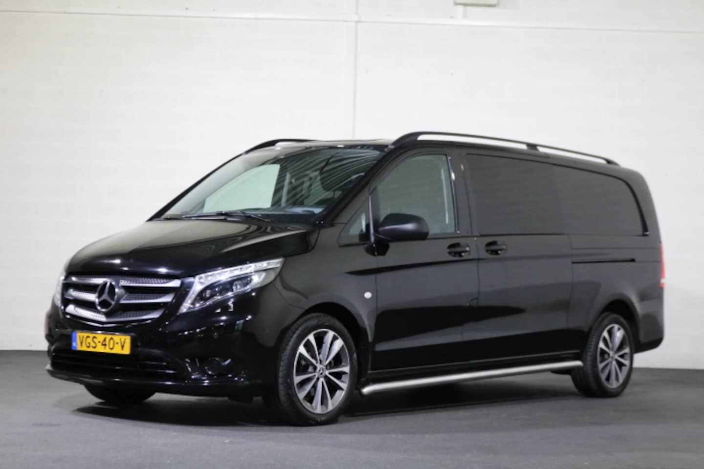 Mercedes-Benz Vito - 114 CDI XL DC Automaat Airco Navigatie 2x Schuifdeur - AutoWereld.nl