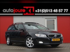 Volvo V70 - 2.0 D4 Summum | Schuif-/kanteldak | Camera | Navigatie | Leder |