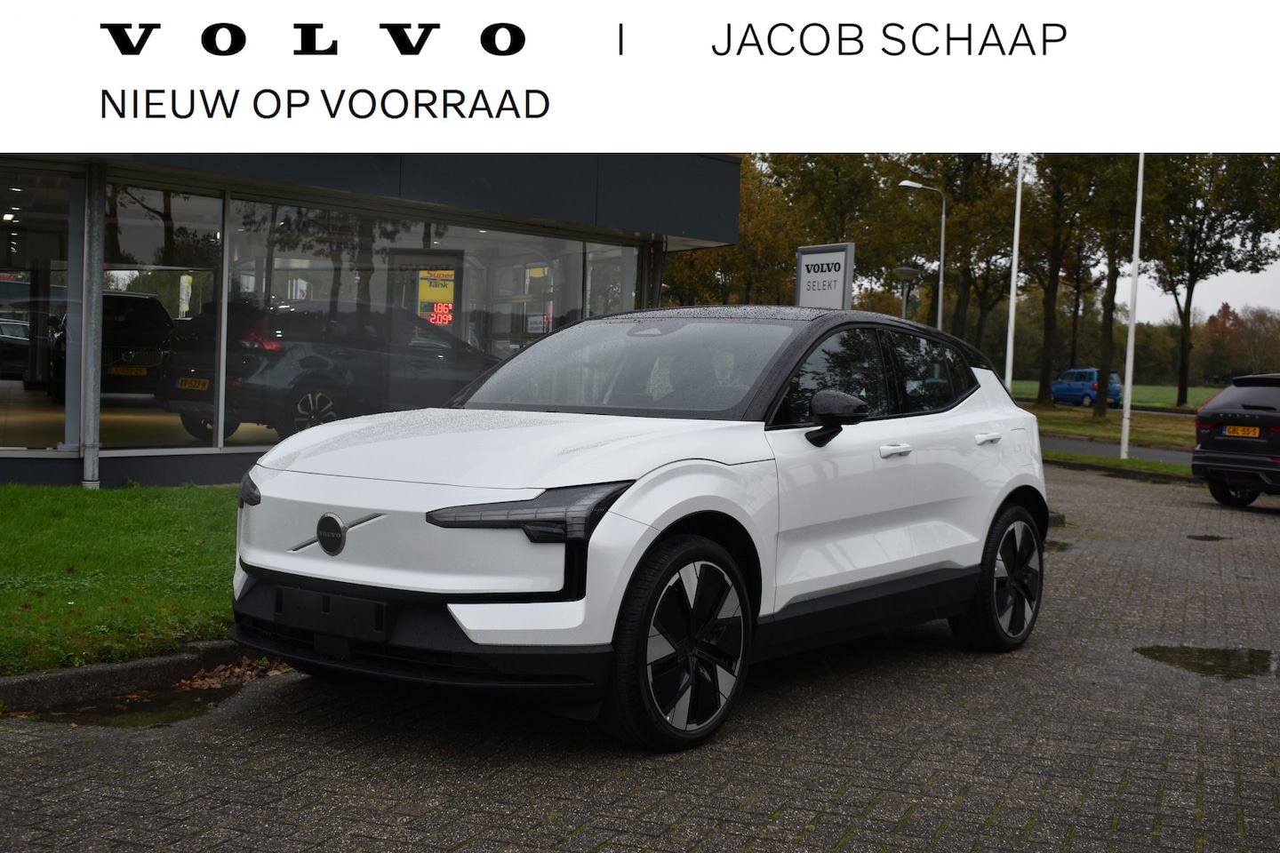 Volvo EX30 - Single Motor Extended Range Plus 69 kWh | Snel leverbaar | Apple carplay | 20" velgen | H& - AutoWereld.nl