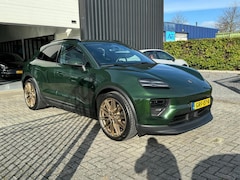 Porsche Macan - 4 100 kWh