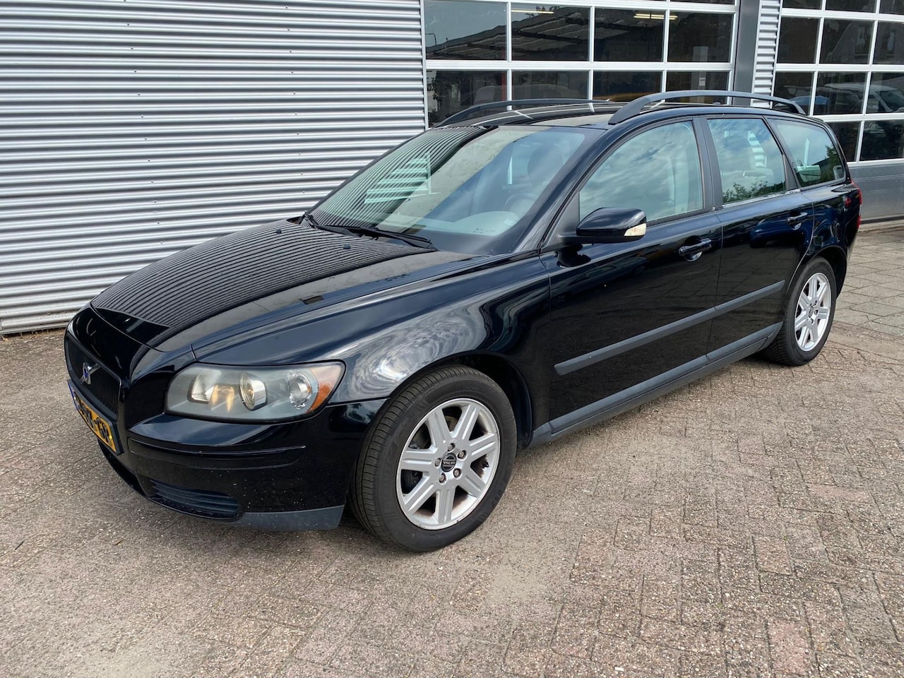 Volvo V50 - 1.8 Elite 1.8 Elite ( BESTEMD VOOR EXPORT) - AutoWereld.nl