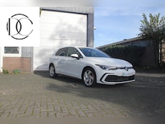 Volkswagen Golf - GTE / 1.4 TSI 245 PK/ Carplay /Adaptive Cruise Control / Stuur Stoel Verwarming /