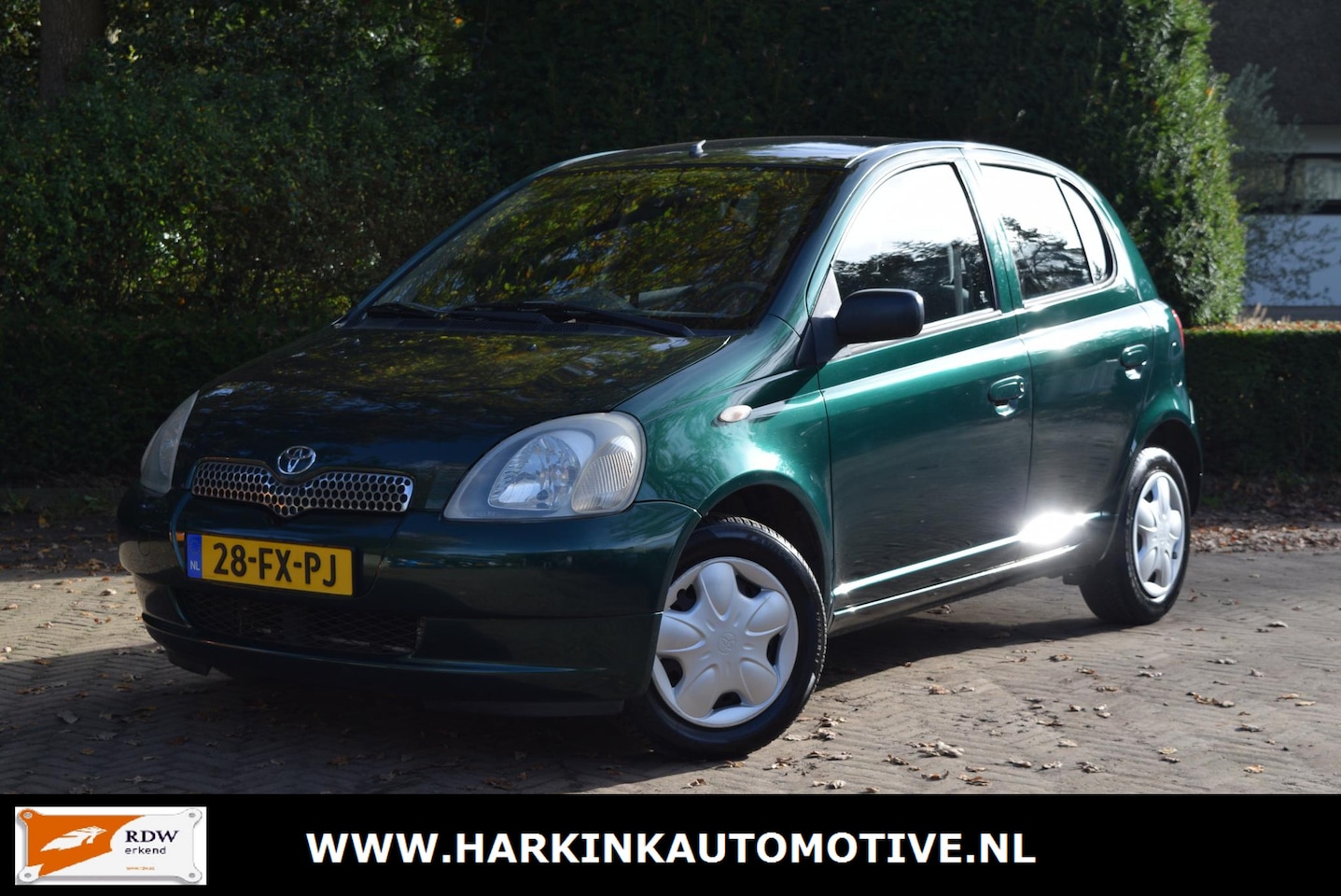 Toyota Yaris - 1.3-16V VVT-i Sol | 5-deurs | Airco - AutoWereld.nl