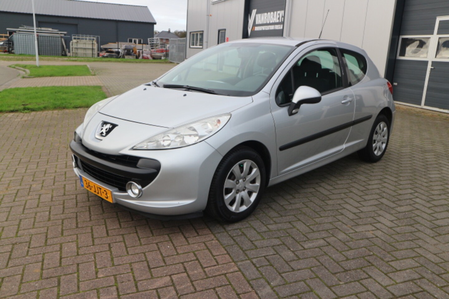 Peugeot 207 - 1.4 VTi Look AIRCO CRUISE - AutoWereld.nl