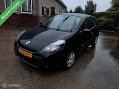 Renault Clio - 1.2 Special Line Airco/Navi/Nw-Apk/Nap