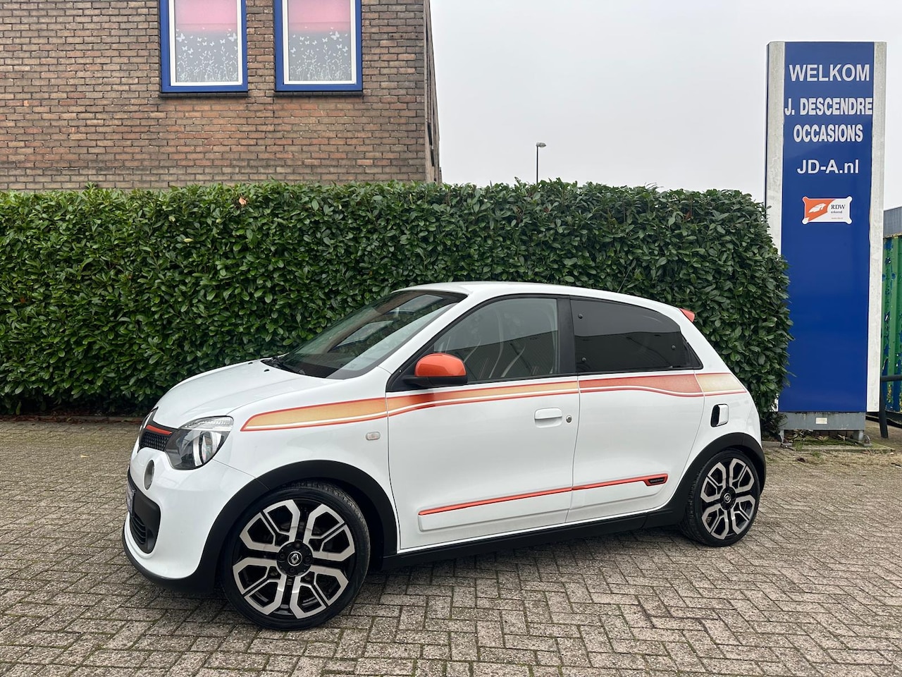 Renault Twingo - 0.9 TCe GT Airco, Cruise C, Lmv, Pdc!!!! - AutoWereld.nl