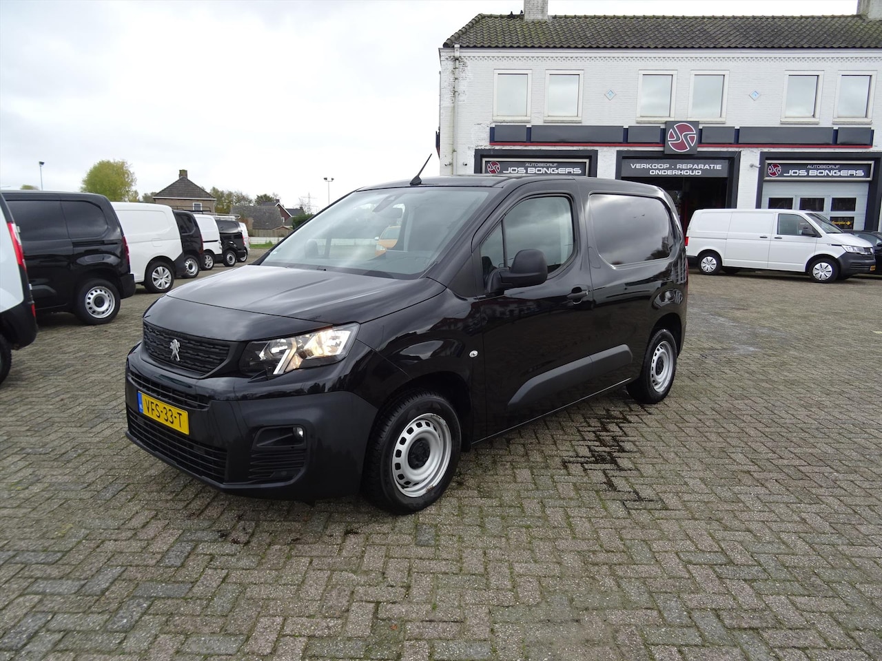 Peugeot Partner - 1.5 BlueHDi 100pk 650kg 3-zits - AutoWereld.nl