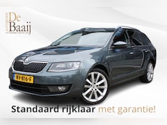 Skoda Octavia Combi - 1.4 TSI Greentech Style Business | Automaat | Panoramadak | Half leer