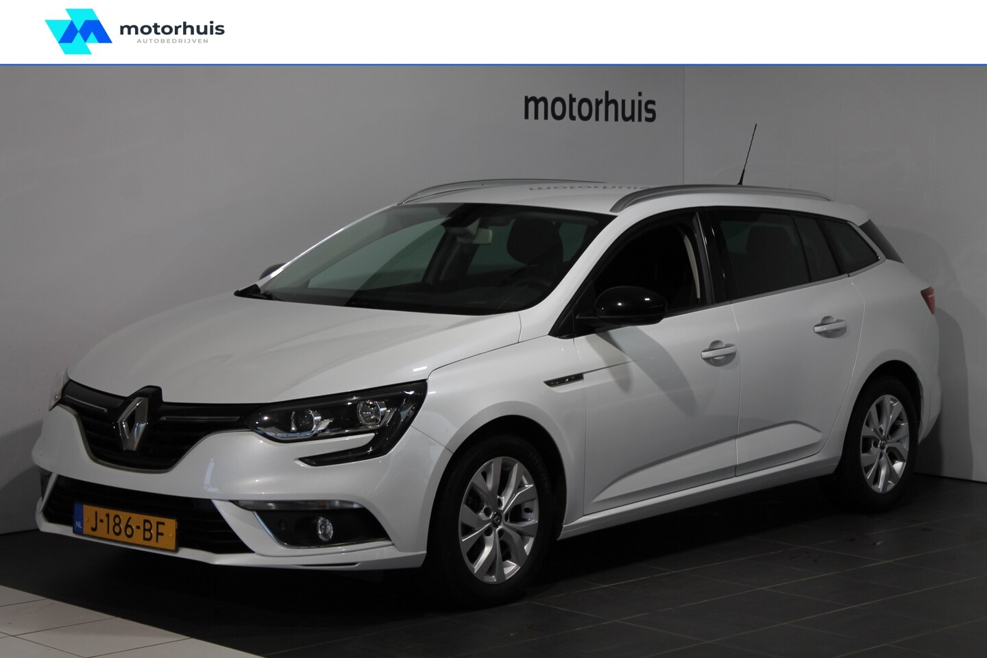 Renault Mégane Estate - 1.3 Energy TCe 140pk EDC Limited - AutoWereld.nl