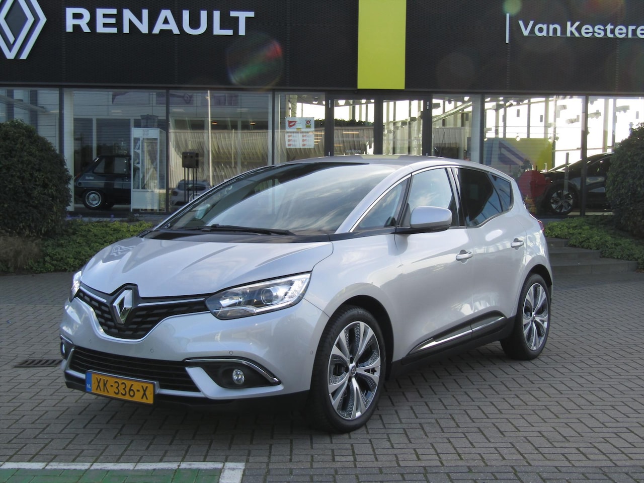 Renault Scénic - 1.3 TCe 140pk EDC GPF Intens / Trekhaak / Navigatie / Camera / 1e eigenaar / Compleet deal - AutoWereld.nl