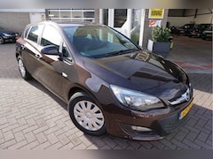 Opel Astra - 1.4I Turbo Edition