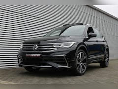 Volkswagen Tiguan - 1.4 TSI eHybrid R-Line Aut 245PK (Panoramadak ACC VirtualCockpit AppleCarPlay HeadUp IQ-Li