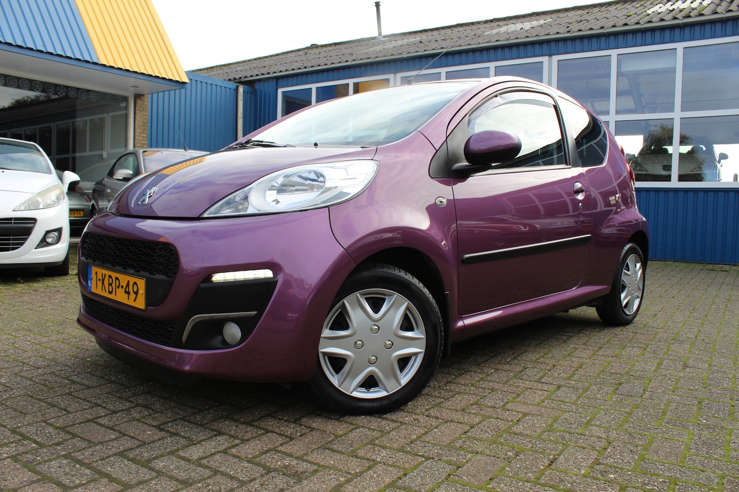 Peugeot 107 - 1.0i "Active" Airco - Radio-CD !!! - AutoWereld.nl