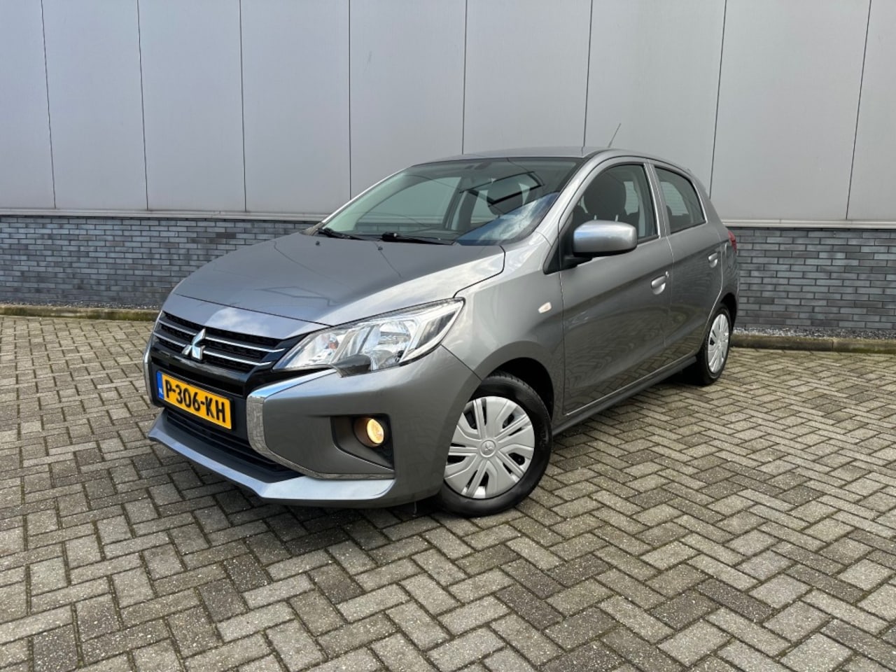 Mitsubishi Space Star - 1.2i Cool Bwjr 2022  Ned auto - AutoWereld.nl