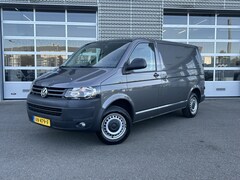 Volkswagen Transporter - | 2.0 102 pk | 3p voorstoelen | Cruise Control | Navi | MFA | MF Stuur |