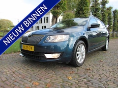 Skoda Octavia Combi - 1.2 TSI Greentech Ambition Businessline Ecc Cruisecontrol Navigatie Pdc Lm Velgen Isofix L