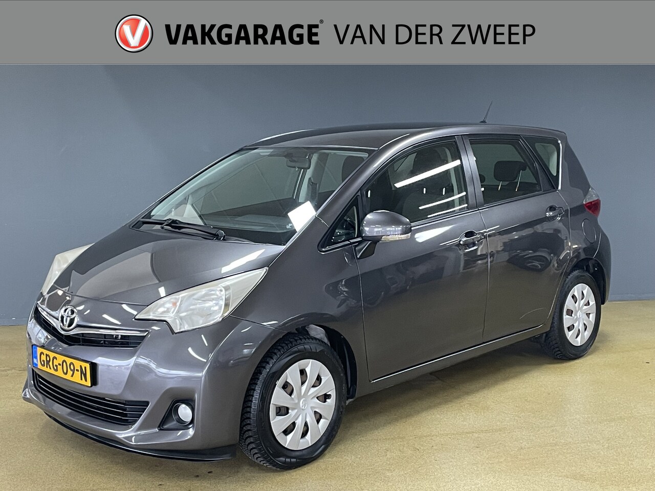 Toyota Verso S - 1.3 VVT-i Comfort Plus | Camera | Airco - AutoWereld.nl