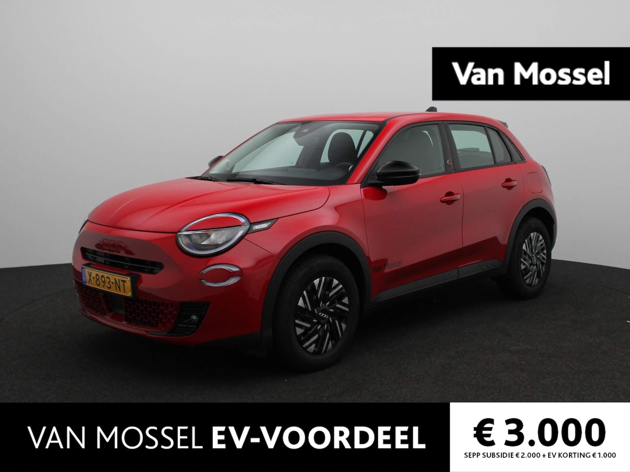 Fiat 600e - RED 54 kWh | Android & Apple Carplay | Parkeersensoren | Regensensor | - AutoWereld.nl