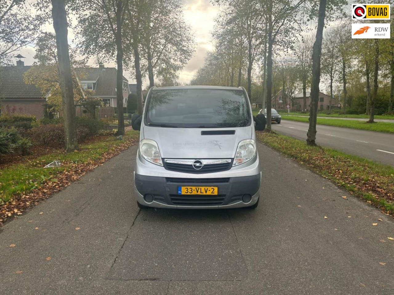 Opel Vivaro - 2.5 CDTI L2 H1 2.5 CDTI L2H1 - AutoWereld.nl