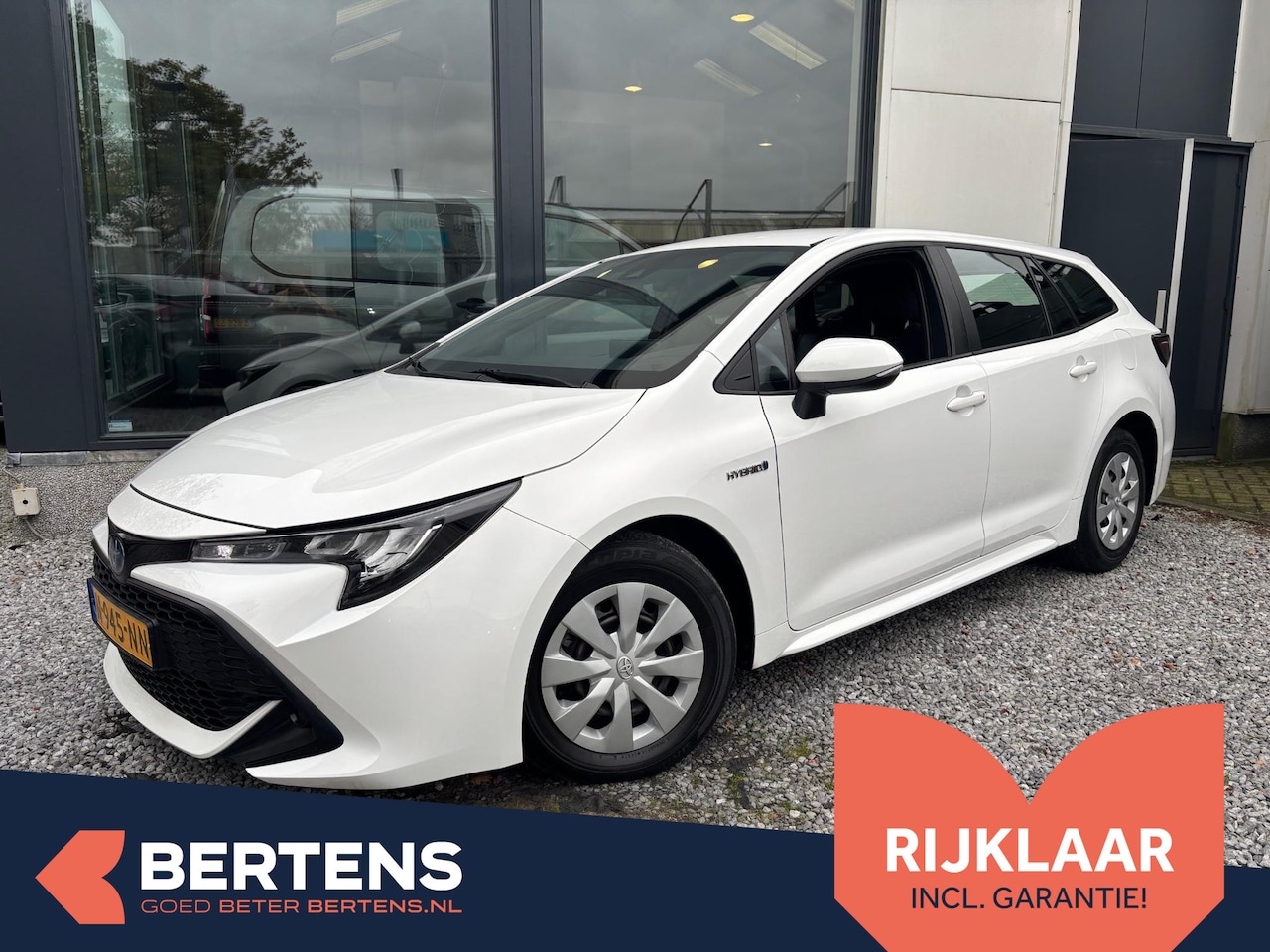 Toyota Corolla Touring Sports - 1.8 Hybrid Comfort | Rijklaar geleverd met 12 maanden BOVAG garantie! | - AutoWereld.nl