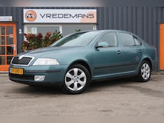 Skoda Octavia - 1.6 FSI Tour