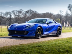 Ferrari 812 Superfast - 6.5 V12 HELE, Full Carbon, Lift, Shields