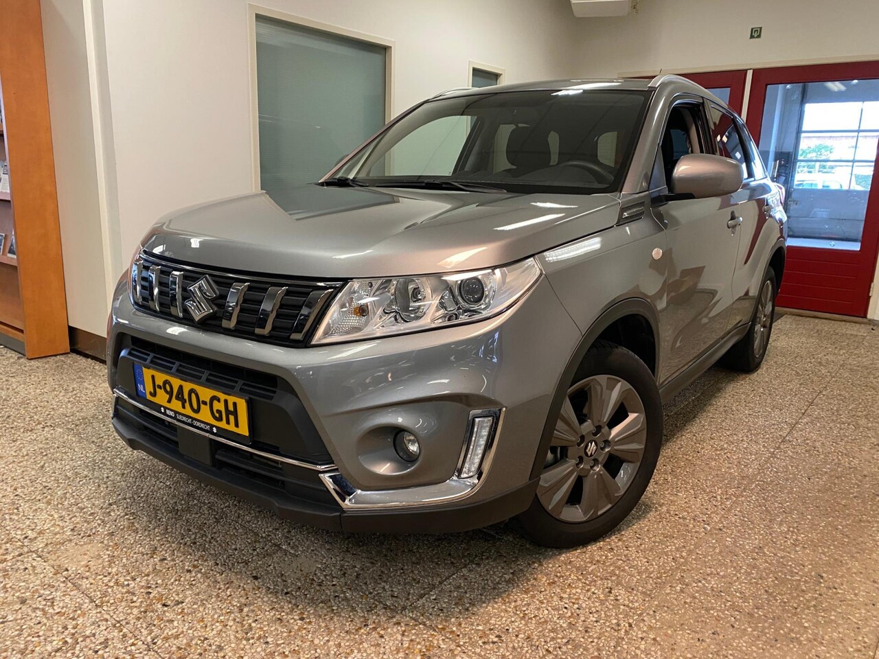 Suzuki Vitara - 1.0 Boosterjet Select | Navi | NL auto - AutoWereld.nl