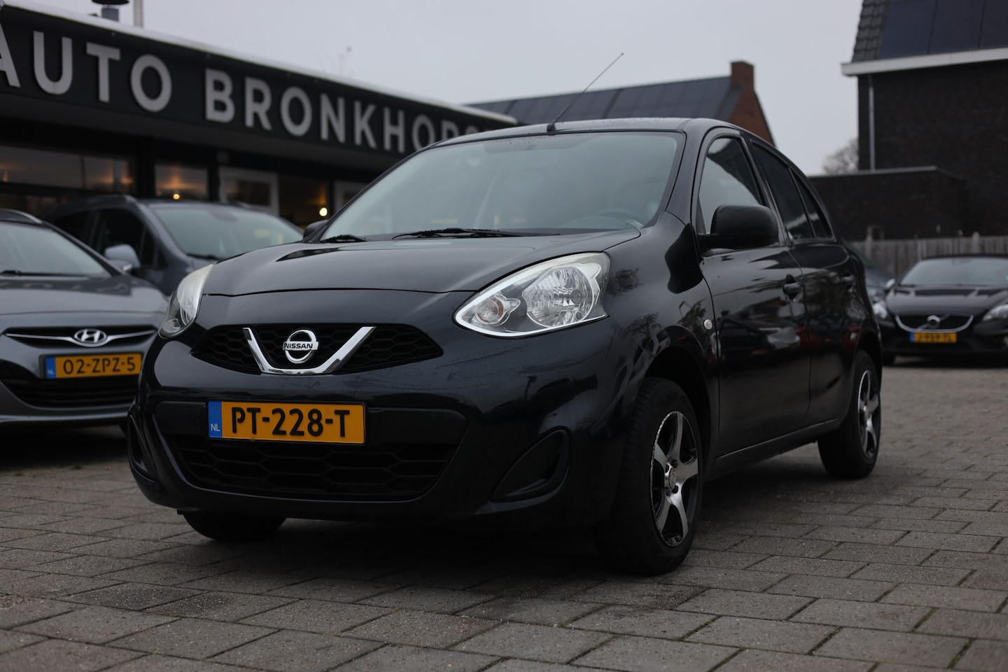 Nissan Micra - 1.2 VISIA PACK I AIRCO I BLUETOOTH I 43000 KM - AutoWereld.nl