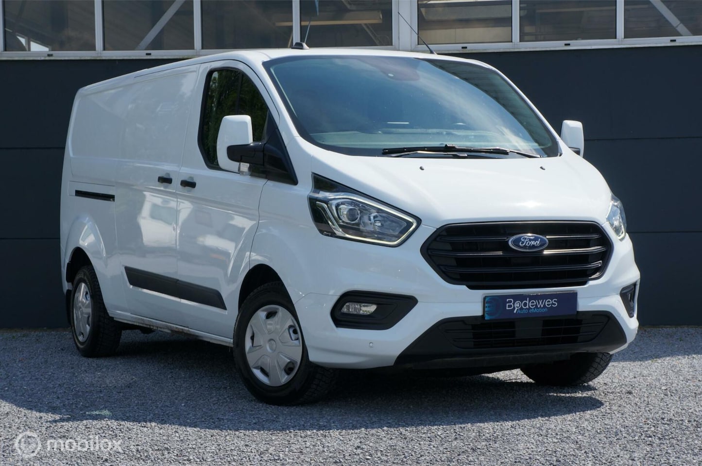 Ford Transit Custom - 2.0TDCI L2H1 Trend Navi Apple/Android - AutoWereld.nl