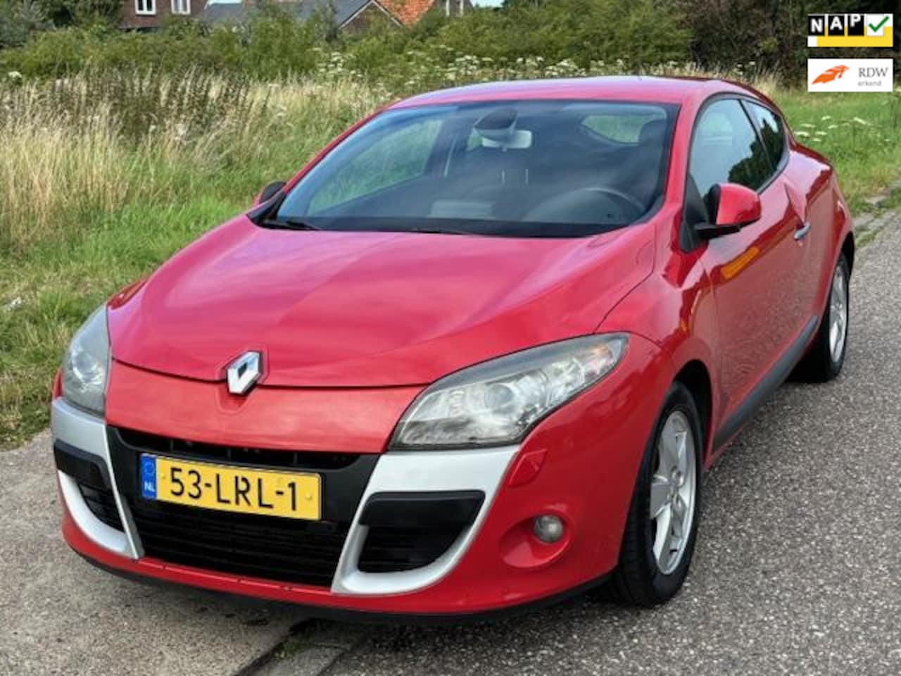 Renault Mégane Coupé - 1.4 TCe Dynamique ECC Audio-CD/MP3 Electric pakket ESP LMV 16" Cruisecontrol ABS Dealerond - AutoWereld.nl