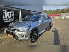 Toyota HiLux - 2.4 D-4D-F XtraCab Proffesional full option NLauto | dealeronder