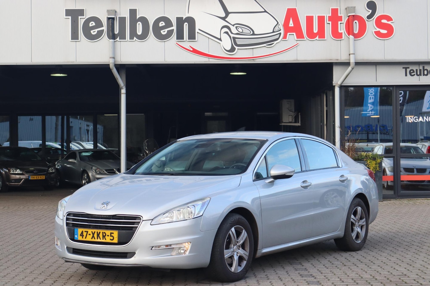 Peugeot 508 - 1.6 e-HDi Blue Lease Executive !! Radio werkt niet!! Climate control, Radio cd speler, Lic - AutoWereld.nl