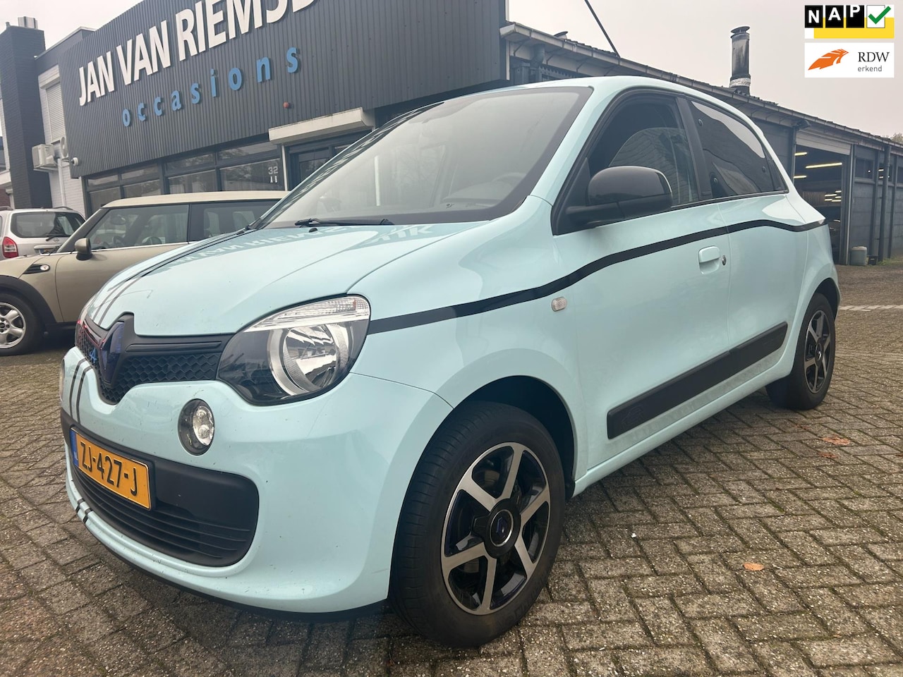 Renault Twingo - 1.0 SCe Limited Airco APK 11-7-2025 83136 km NAP!! - AutoWereld.nl