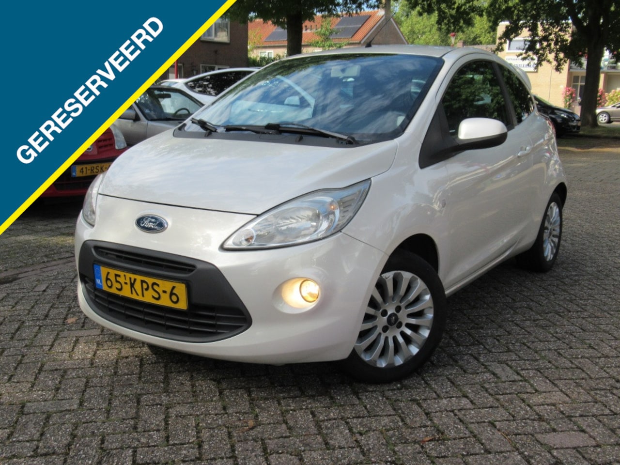 Ford Ka - 1.2 Titanium NW Banden+Distributie+GR. Beurt TOPPER! - AutoWereld.nl