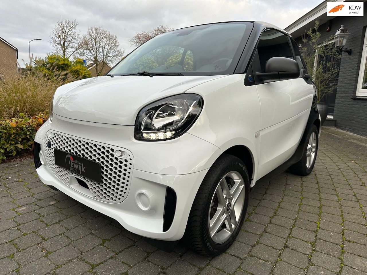 Smart Fortwo coupé - EQ BTW, 1e Eig, Dealer ond. - AutoWereld.nl