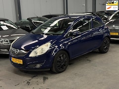 Opel Corsa - 1.2-16V Enjoy APK NAP Trekhaak Airco