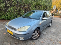 Ford Focus Wagon - 1.6-16V Collection RIJDT PRAKTISCH NIEUW MET AIRCO & APK