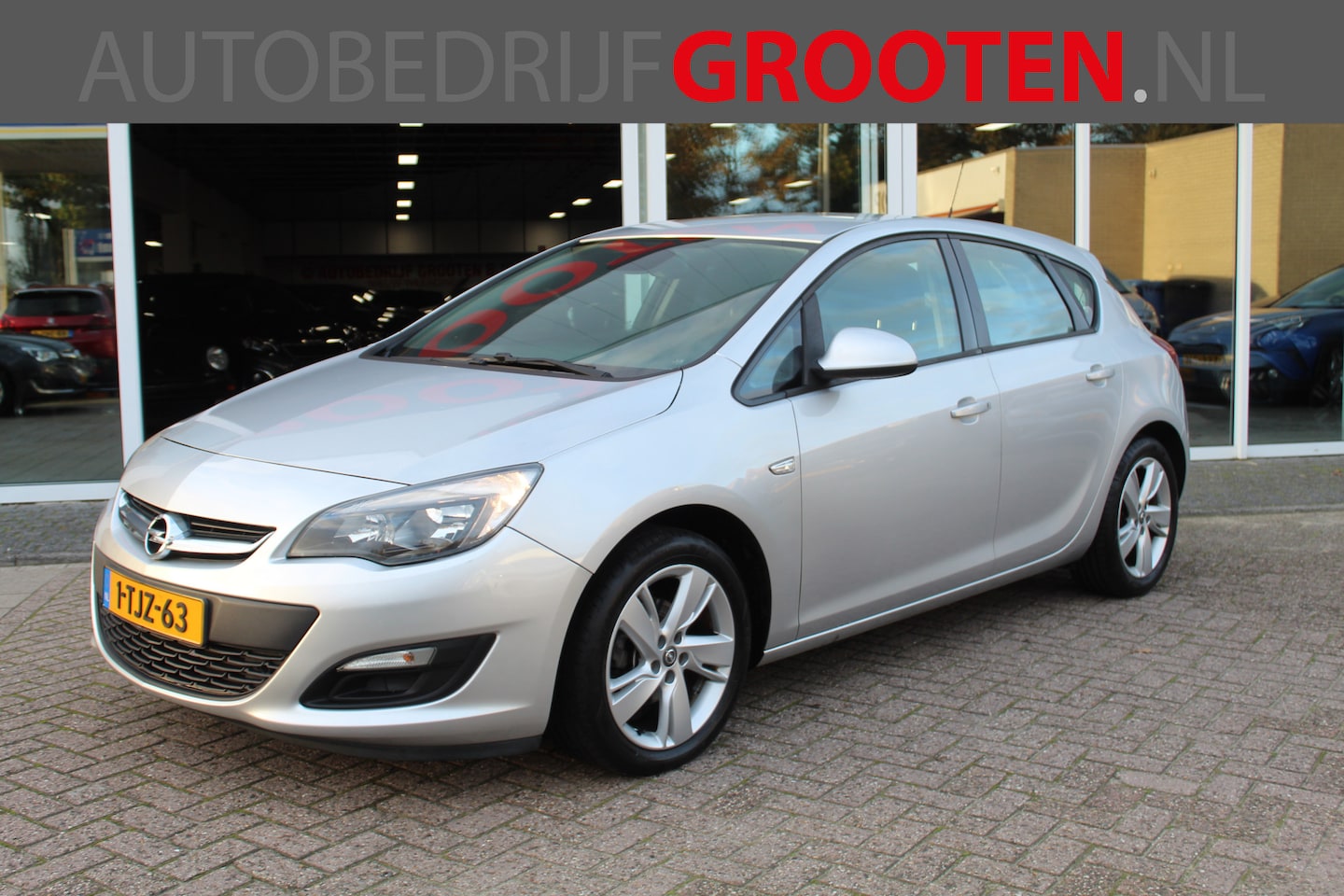 Opel Astra - 1.4 Turbo Berlin//AIRCO//CRUISE//TREKHAAK!! - AutoWereld.nl