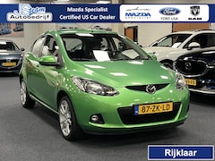 Mazda 2 - 2 1.3i S-VT Executive 86PK 5-Drs Airco 12 Maanden Bovag Garantie