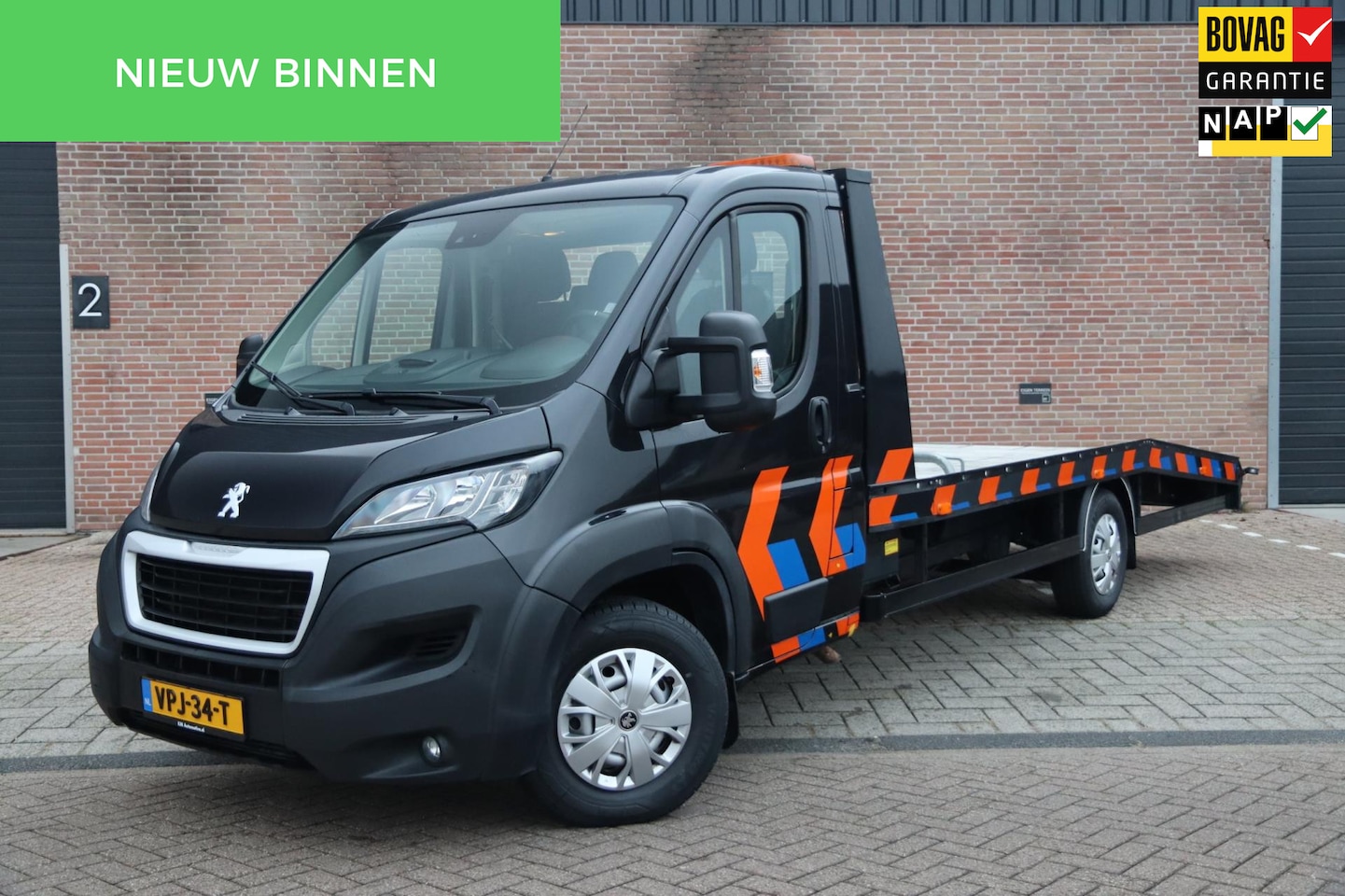 Peugeot Boxer - Peugeot Boxer 2.2 BlueHDi 165 L4 Oprijwagen / Autoambulance / LUCHTVERING / LIER / CRUISE - AutoWereld.nl