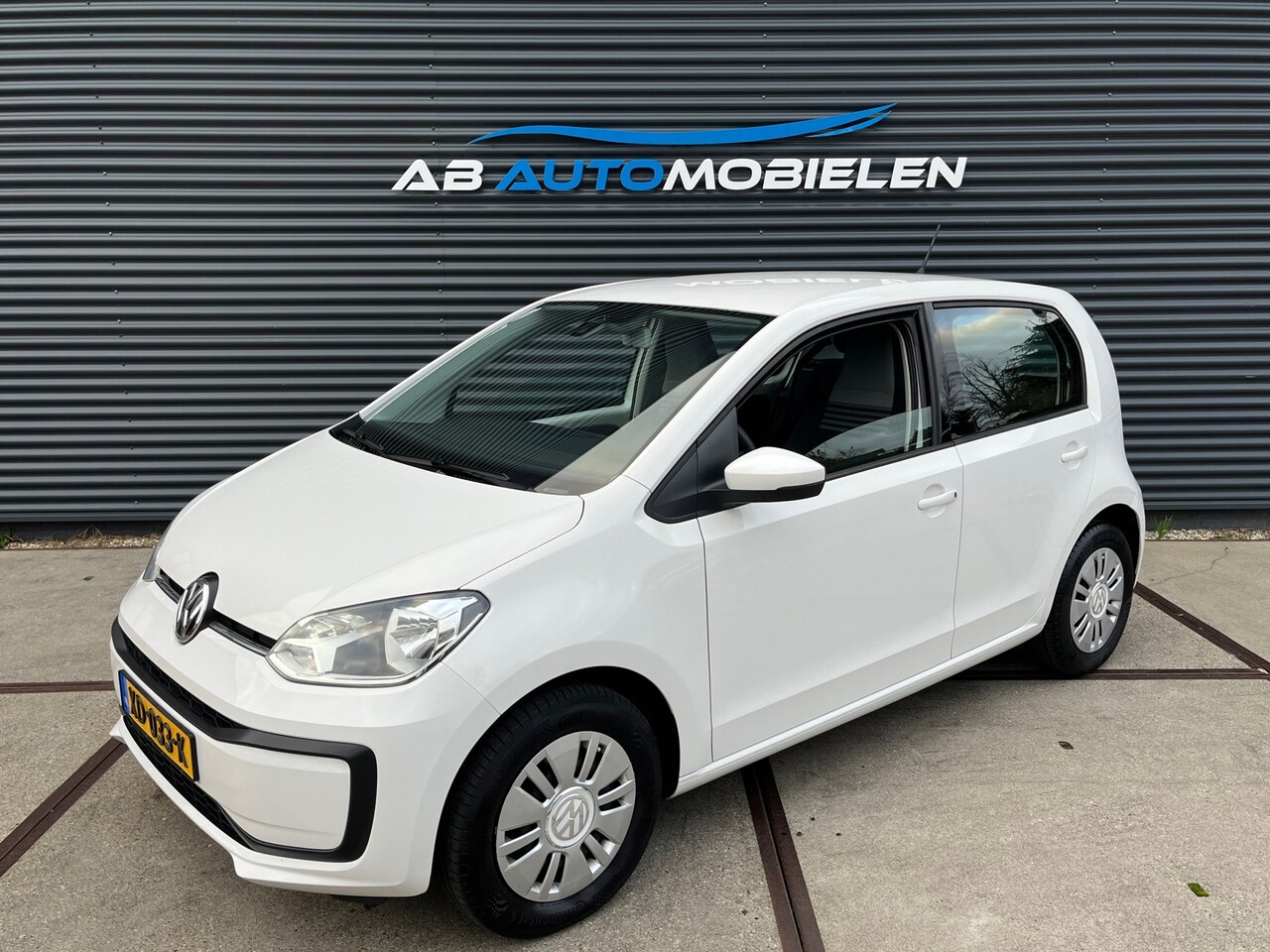 Volkswagen Up! - 1.0 BMT move up! 5 DEURS/ BLUETOOTH/ LED VERL - AutoWereld.nl