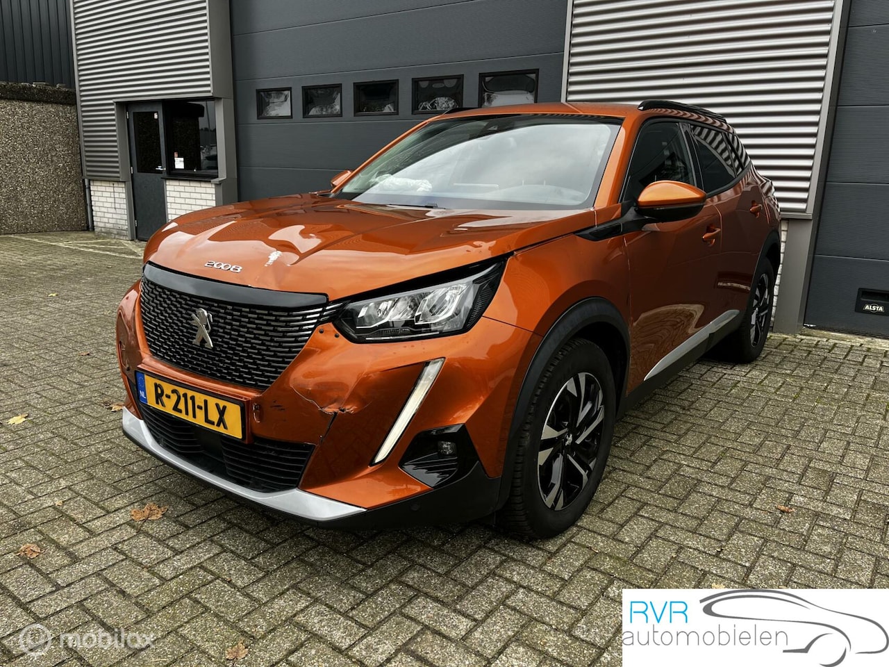 Peugeot 2008 - 1.2 PureTech Allure 1.2 PureTech Allure - AutoWereld.nl