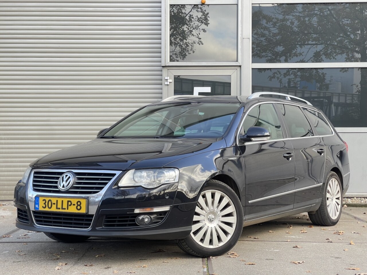 Volkswagen Passat Variant - 3.2 V6 Highline 4M 3.2 V6 Highline 4M - AutoWereld.nl