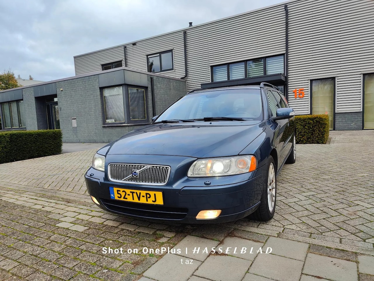 Volvo V70 - 2.4 Edition Sport Bj 2007 NAV Xenon - AutoWereld.nl