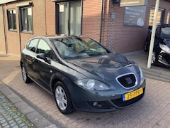 Seat Leon - 1.4 airco zeer nette auto