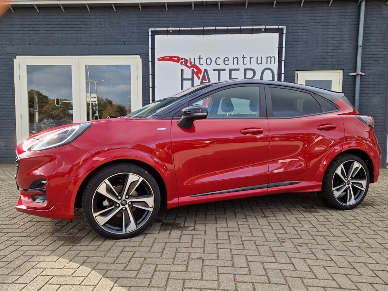 Ford Puma - 1.0i Ecoboost 125pk ST-LineX Navi Apps BenO Camera leder Full-opt - AutoWereld.nl