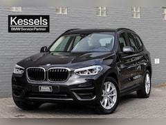 BMW X3 - 30i / X-Drive / Trekhaak / Stoelverwarming / Elektr. stoelen