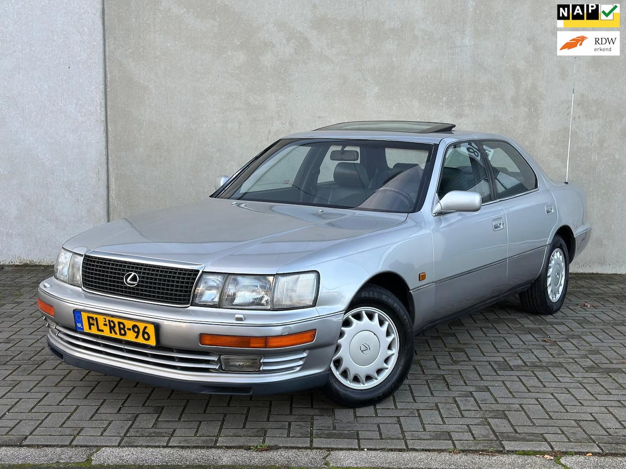 Lexus LS - 400 Ori NL NAP Open dak Leder Clima Cruise Memory - AutoWereld.nl